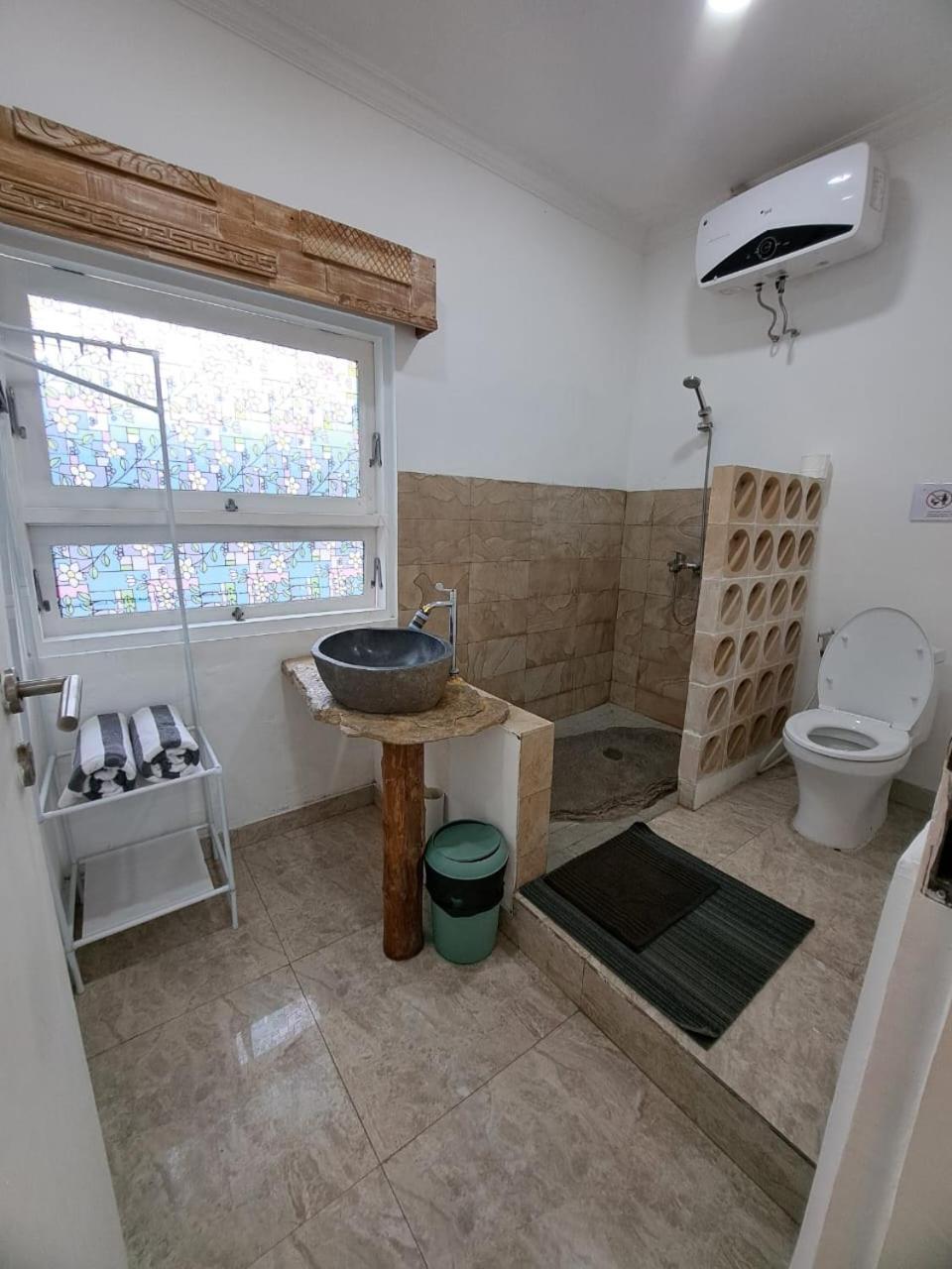 Homestay Lavender Star House *